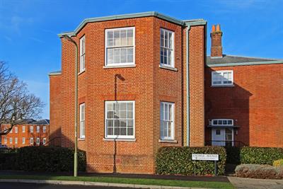 Consort Mews, Knowle, Fareham image