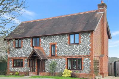 Bishop's Wood Road, Mislingford image