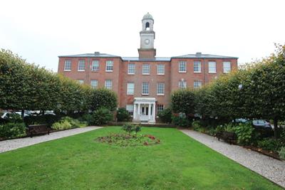 North Square, Knowle, Fareham image