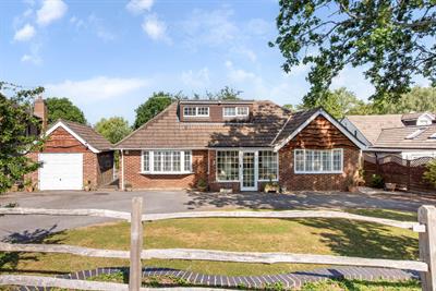 Upper Crabbick Lane, Denmead image